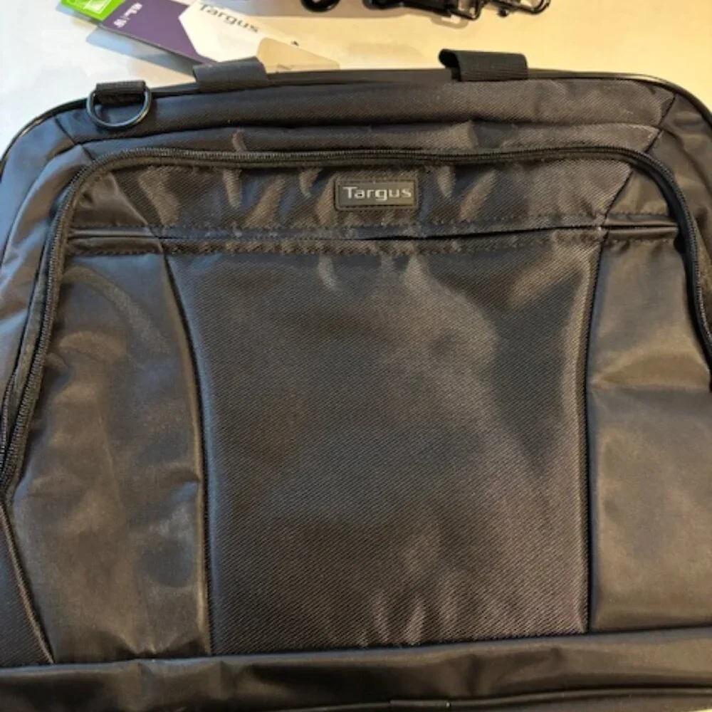 Targus Black Laptop, Notebook, Bag Double Handles, Detachable Shoulder Strap NEW